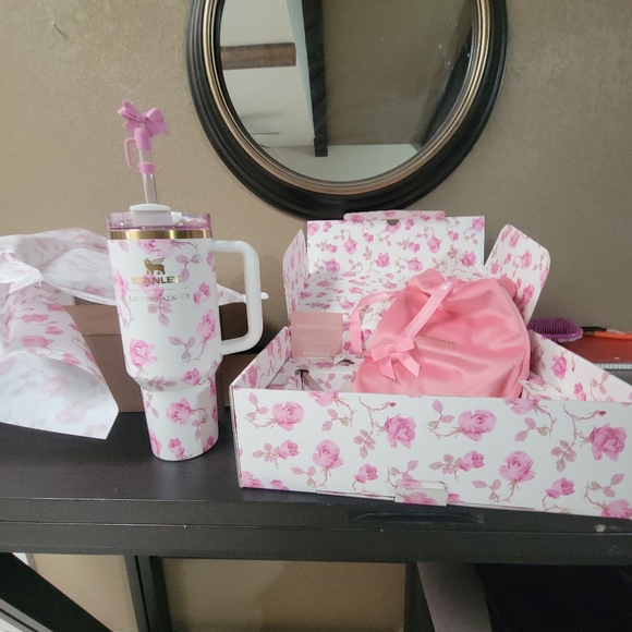 Stanley LSF 40oz Ribbon Rosa BNIB - Picture 3 of 3